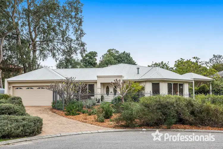 18 Iveson Place, Bassendean WA 6054
