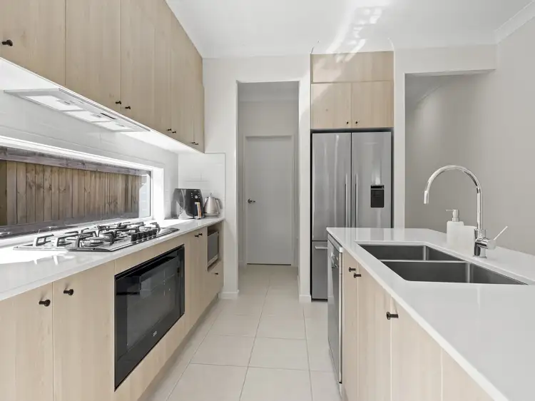 Fifth view of Homely house listing, 6 Banksia Way, Springfield QLD 4300
