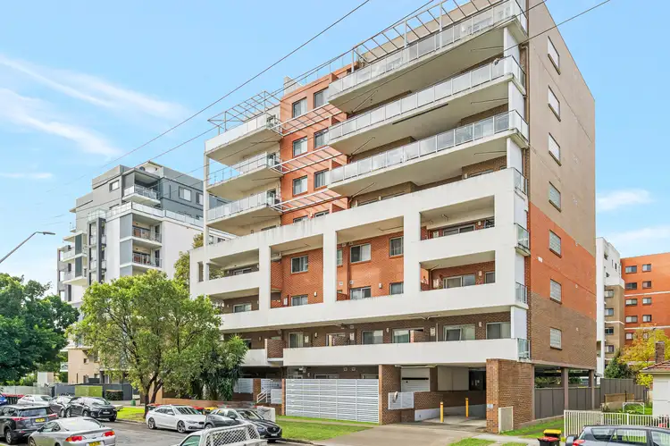 14/6-8 Bathurst Street, Liverpool NSW 2170