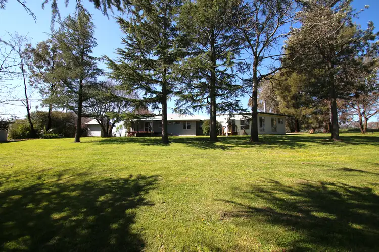 1745 The Escort Way, Borenore NSW 2800