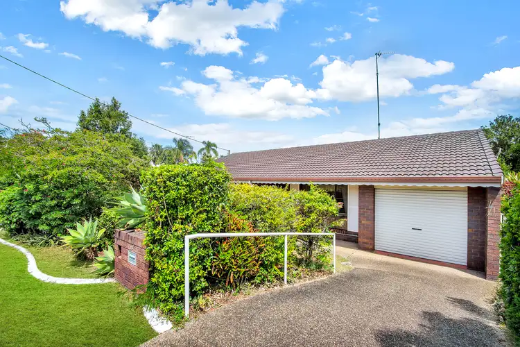 13 Tombarra Street, Mooloolaba QLD 4557