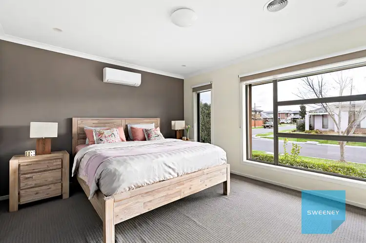 Second view of Homely house listing, 9 Granvia Circuit, Burnside VIC 3023