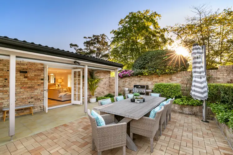 4 Oak Hill Close, St Ives NSW 2075