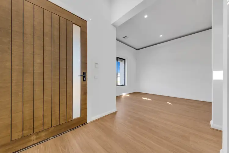 Second view of Homely house listing, 32 Snipe Drive, Strathtulloh VIC 3338