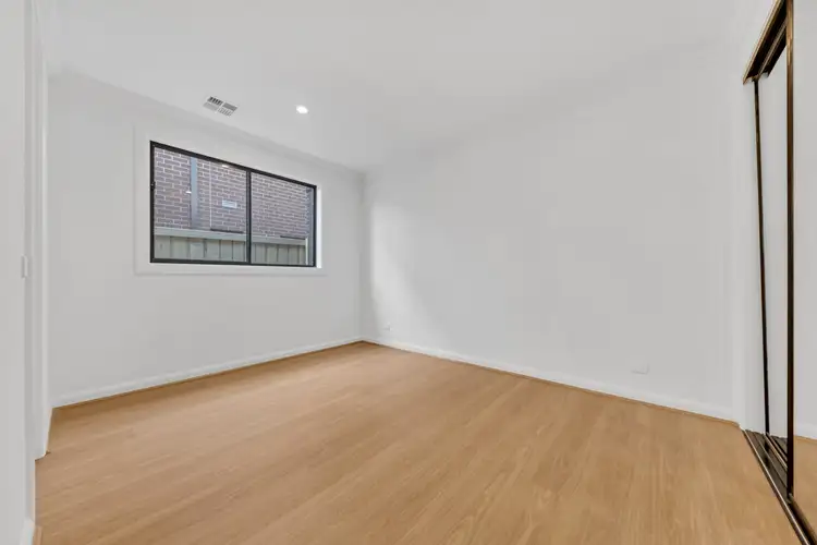 Seventh view of Homely house listing, 32 Snipe Drive, Strathtulloh VIC 3338