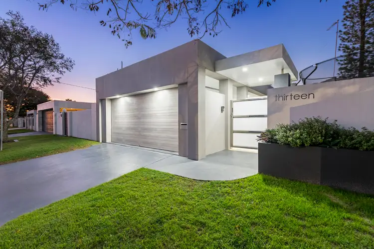 13 Coogeen Street, Sorrento QLD 4217