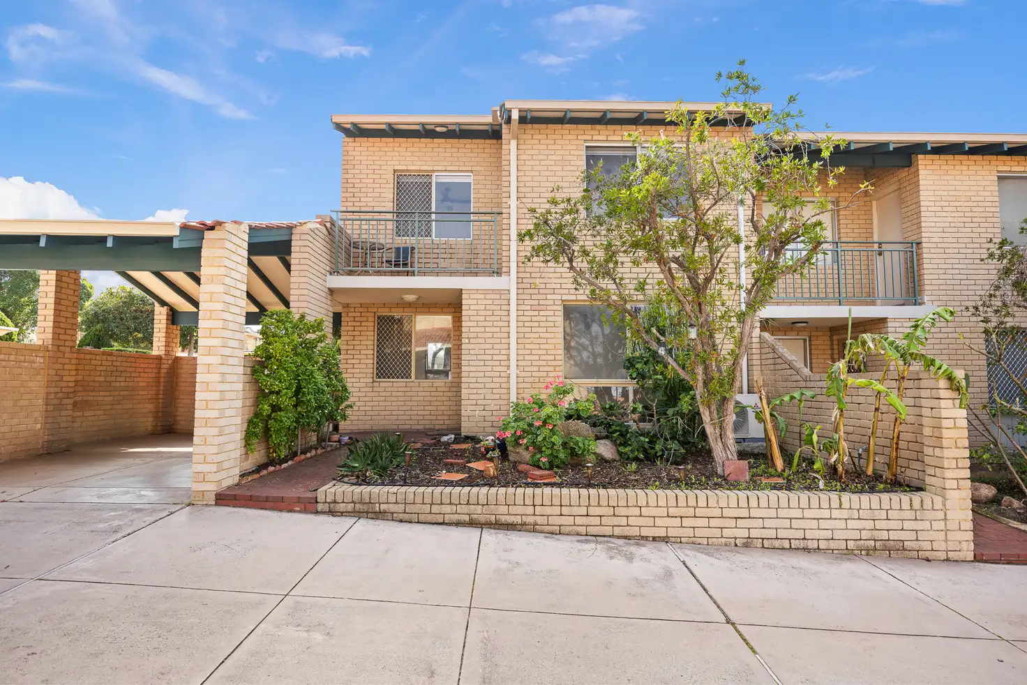 Main view of Homely townhouse listing, 4/23 Kirkham Hill Terrace, Maylands WA 6051