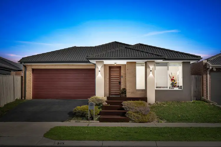 22 Corroboree Street, Clyde North VIC 3978