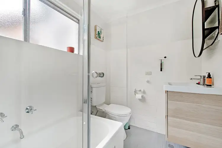 Sixth view of Homely unit listing, 3/42 Burdett Street, Hornsby NSW 2077