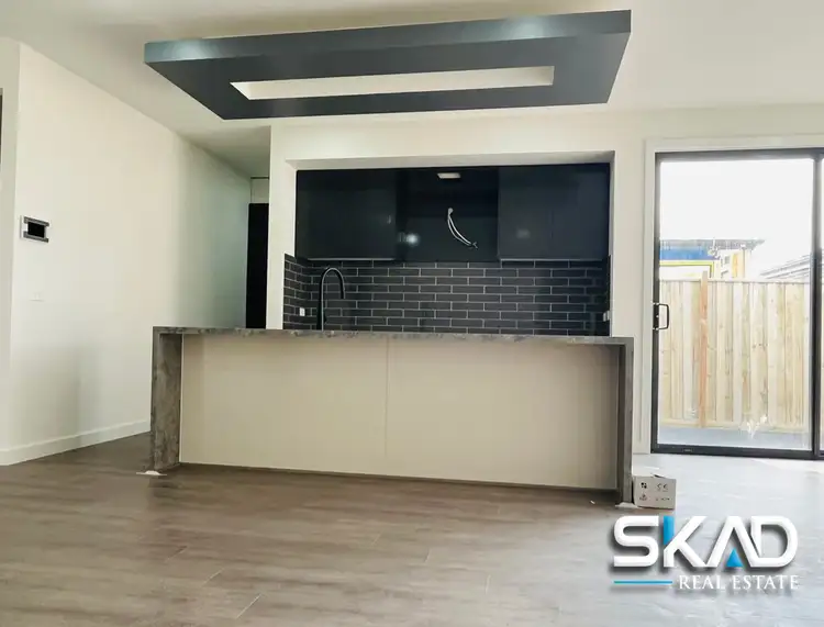 Second view of Homely house listing, 5 Beattie Court, Wollert VIC 3750