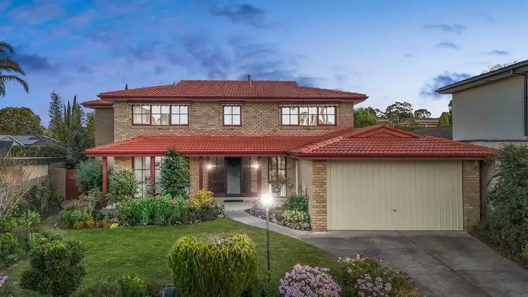 11 Strand Close, Glen Waverley VIC 3150