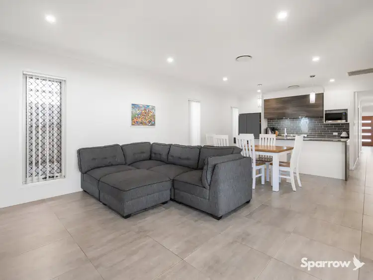 Fifth view of Homely house listing, 34 Discovery Boulevard, Bahrs Scrub QLD 4207