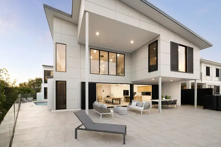 Second view of Homely house listing, 2 Lighthouse Circuit, Birtinya QLD 4575