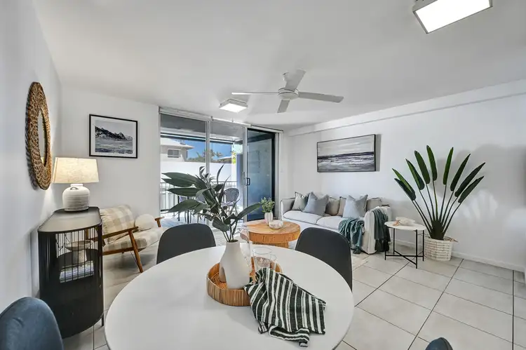 Main view of Homely unit listing, 6/102 The Strand, North Ward QLD 4810