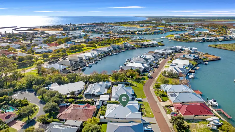 Second view of Homely house listing, 9 Headstay Cove, Geographe WA 6280