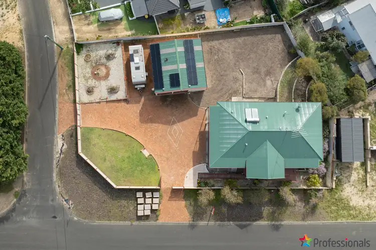 Fourth view of Homely house listing, 2 Beachcast Close, Preston Beach WA 6215
