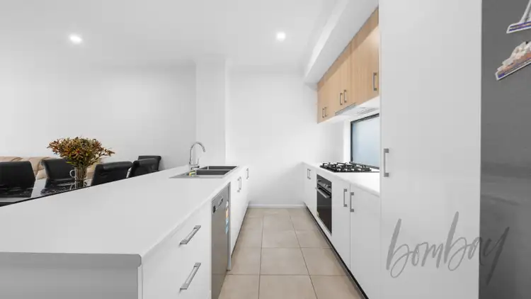 Fifth view of Homely townhouse listing, 983 Edgars Road, Wollert VIC 3750