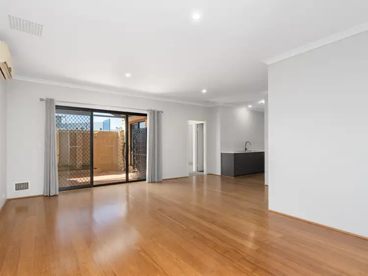 Second view of Homely unit listing, 6/1533B Albany Highway, Beckenham WA 6107