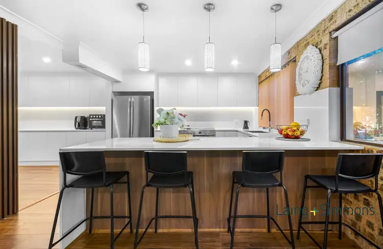33 Lewis St, Regents Park NSW 2143