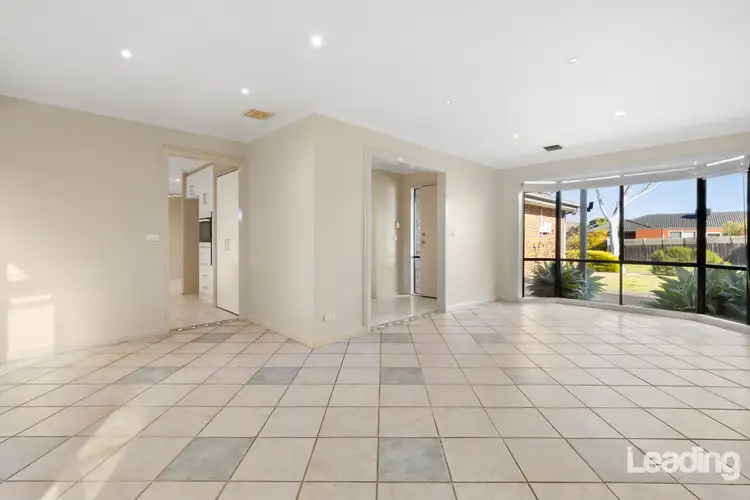 Sixth view of Homely house listing, 2 La Perouse Close, Sunbury VIC 3429