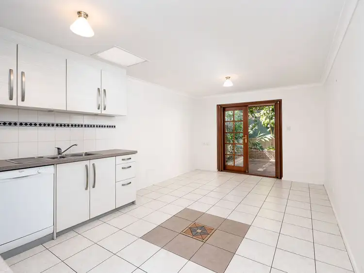 Fifth view of Homely villa listing, 9/165 Holland Street, Fremantle WA 6160