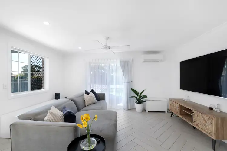 Fourth view of Homely semi-detached listing, 2/14 Warrie Close, Paradise Point QLD 4216