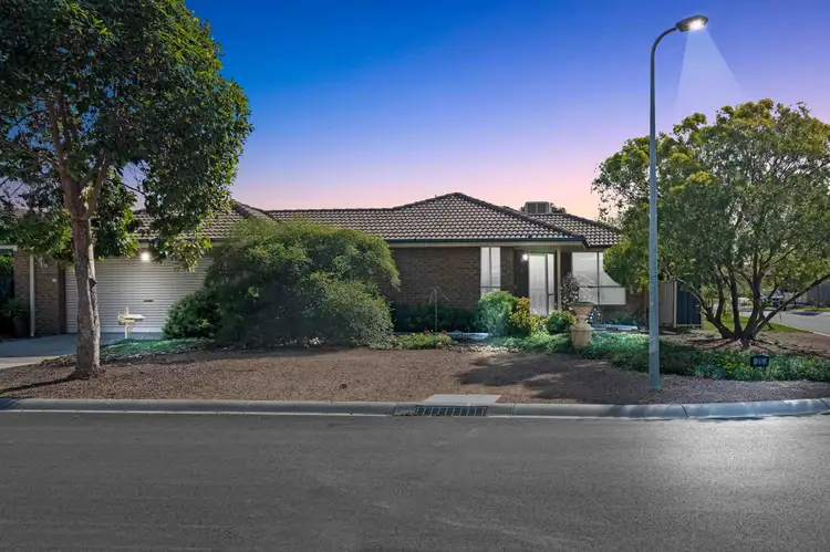 25 MANATEE CLOSE, Hoppers Crossing VIC 3029