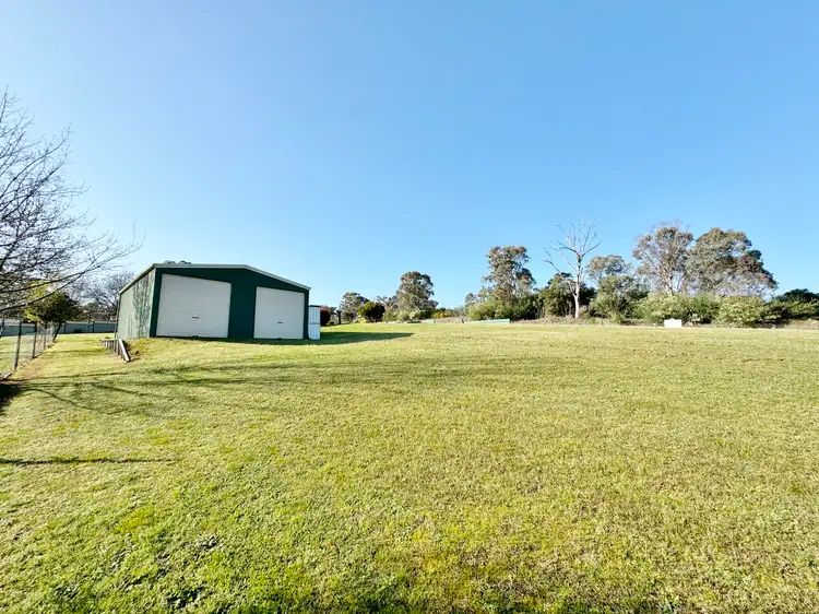 20 Briggs Street, Young NSW 2594