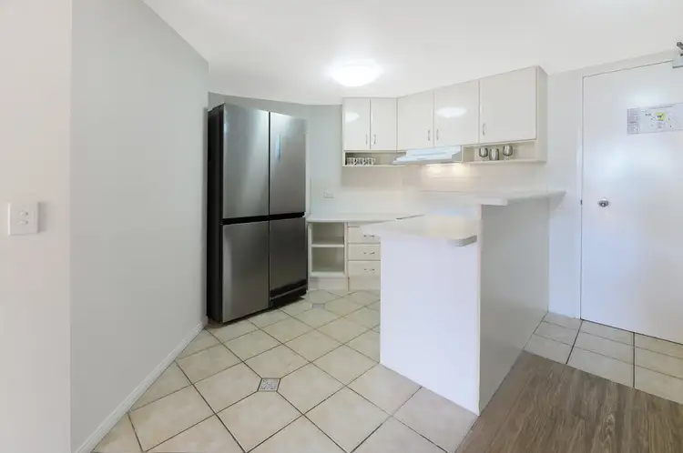 Sixth view of Homely unit listing, 2/484-488 Marine Parade, Biggera Waters QLD 4216