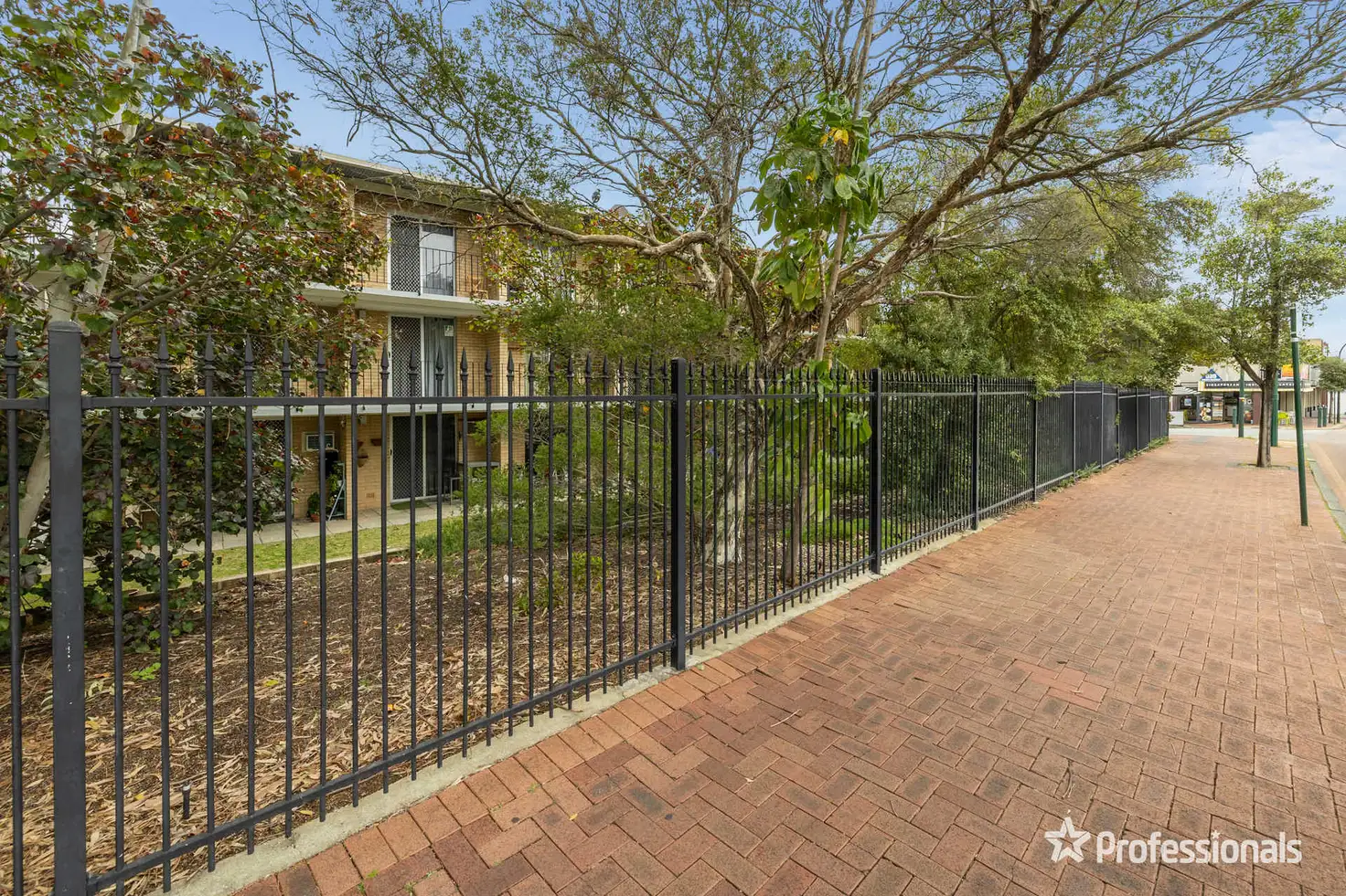 Main view of Homely apartment listing, 2/939 Albany Highway, East Victoria Park WA 6101