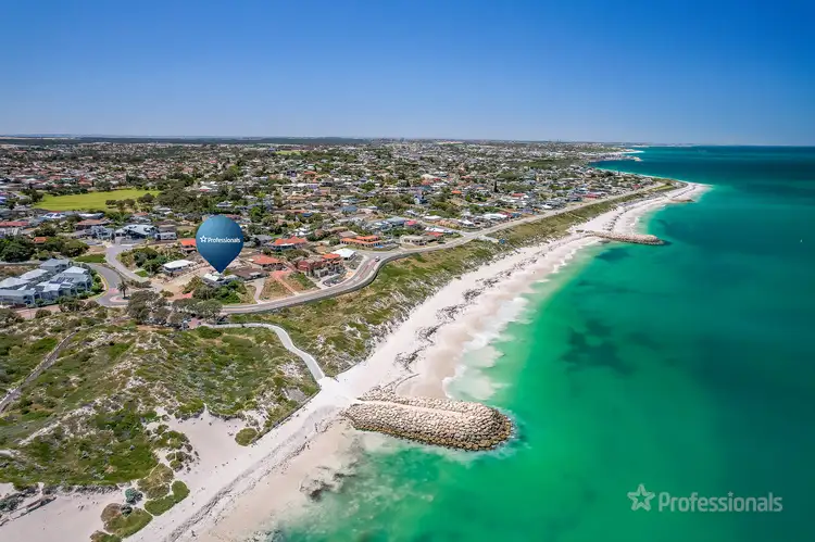 160 Ocean Drive, Quinns Rocks WA 6030