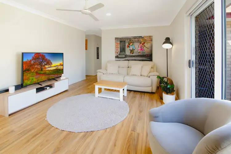 Sixth view of Homely villa listing, 2/32 Kenny Drive, Labrador QLD 4215