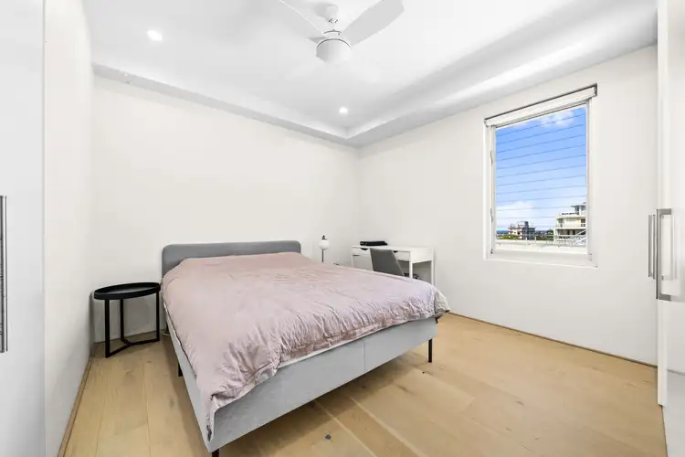 Fourth view of Homely unit listing, 601/48-50 Penkivil St, Bondi NSW 2026