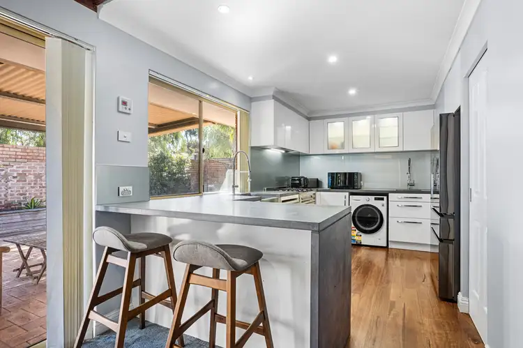 1/70 Point Walter Road, Bicton WA 6157