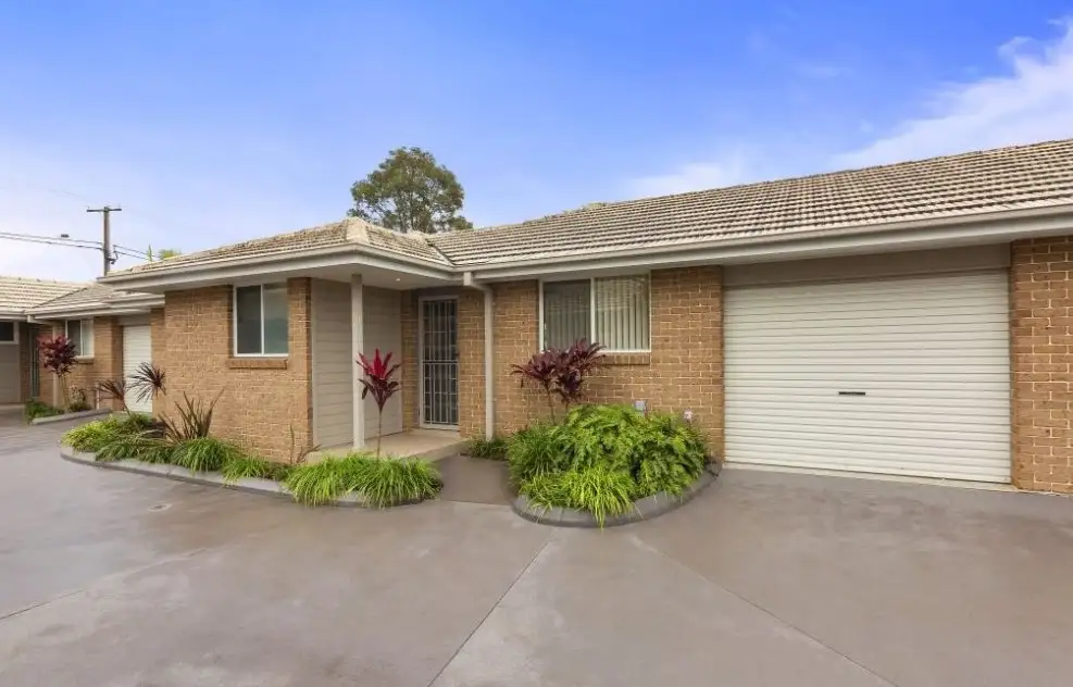 Main view of Homely villa listing, 4/130-132 Blackwall Road, Woy Woy NSW 2256
