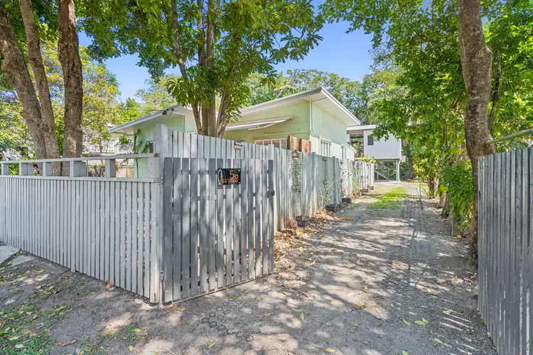 5 Law Street, Cairns North QLD 4870