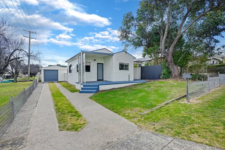 19 Moresby Street, Orange NSW 2800