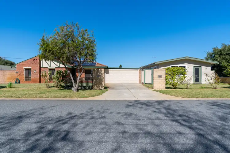 32 Waterton Way, Cooloongup WA 6168
