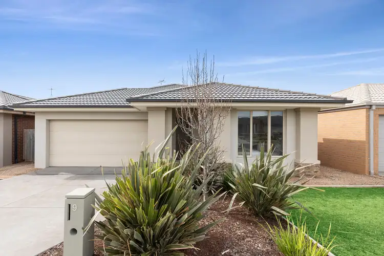 9 Corella Road, Armstrong Creek VIC 3217