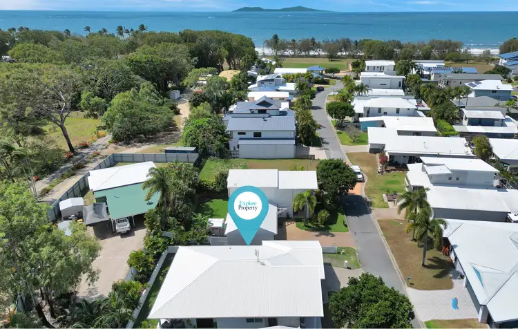 2 Whitesan Blue Terrace, Blacks Beach QLD 4740