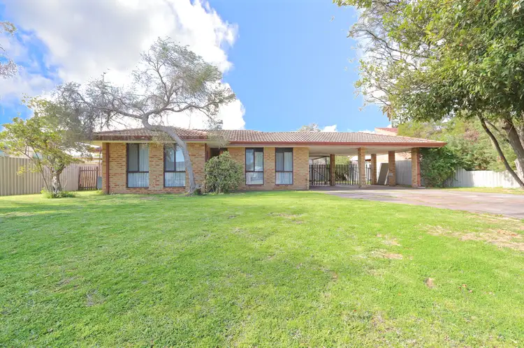 8 Manildra Drive, Dudley Park WA 6210