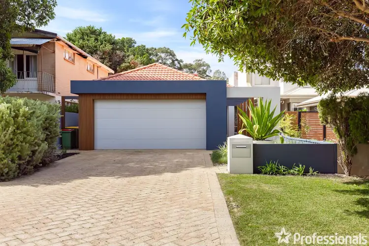 14A Gundill Street