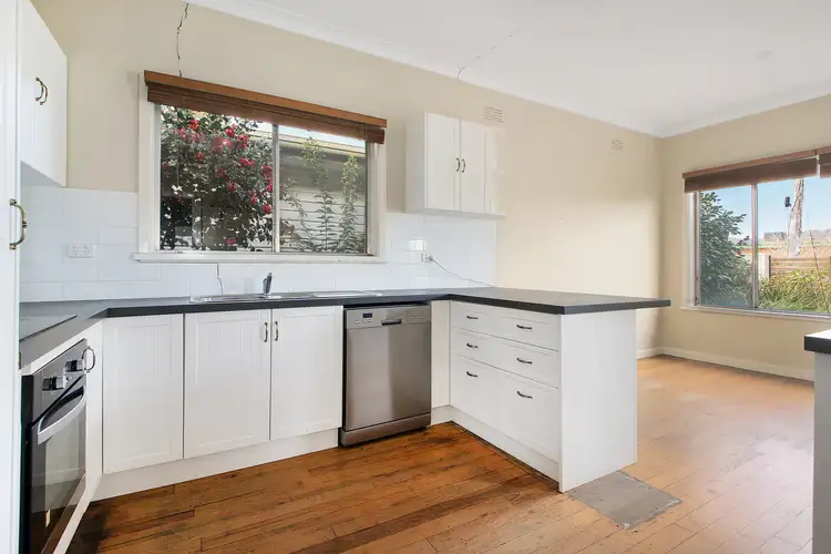 Fourth view of Homely house listing, 6 Hunt Street, Wodonga VIC 3690