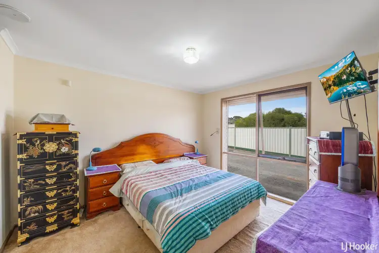 Sixth view of Homely house listing, 14 Garfield Close, Melton South VIC 3338