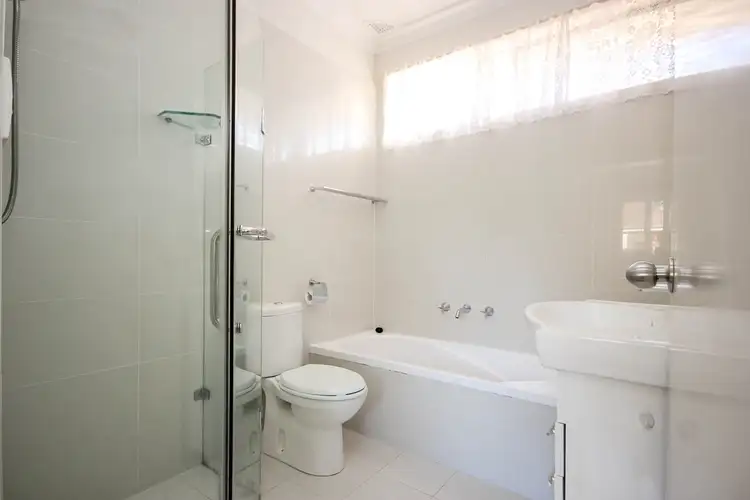Fourth view of Homely villa listing, 10/140 Alfred Street, Sans Souci NSW 2219