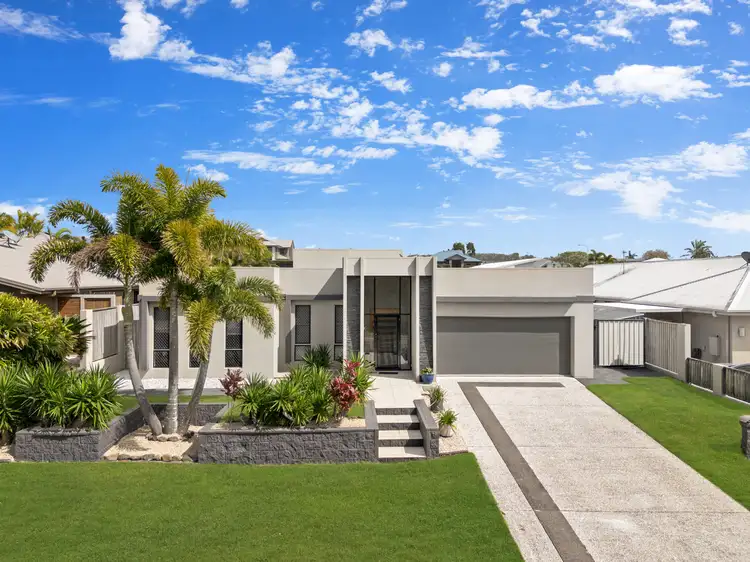 15 Parklands Boulevard, Wondunna QLD 4655