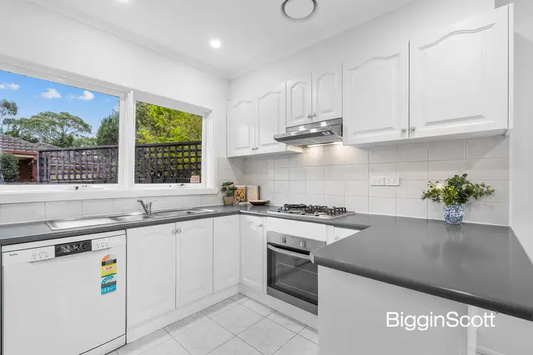 Fifth view of Homely unit listing, 1/19 Juniper Avenue, Glen Waverley VIC 3150