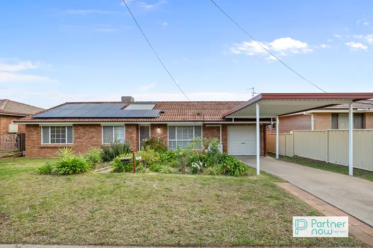 75 Manilla Road, Tamworth NSW 2340