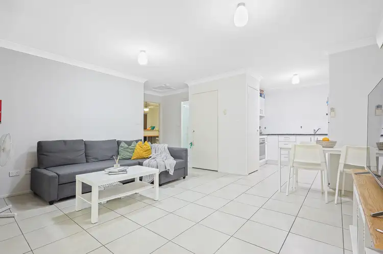 10 Brodiek Street, Strathpine QLD 4500
