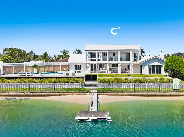 3 Canberra Court, Mermaid Waters QLD 4218